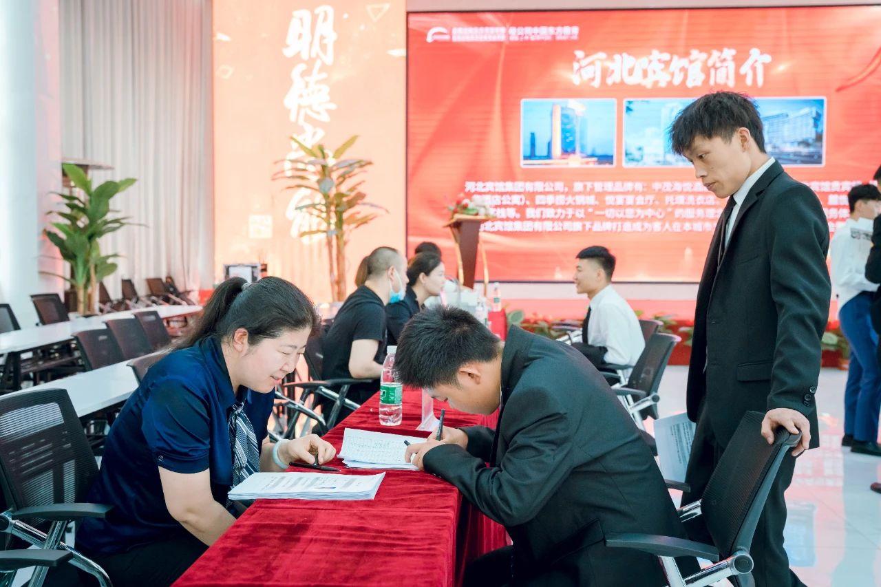 普高扩招下，给初中家长的3个“清醒建议”：比分数更重要的是“就业确定性”
