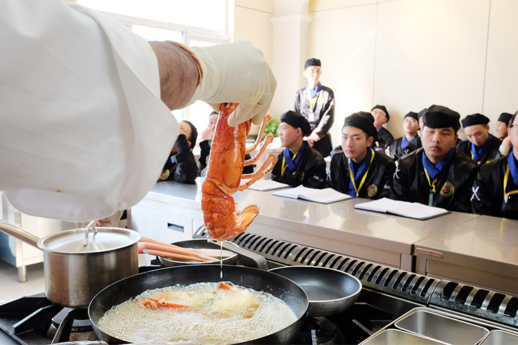 全国西餐培训前十学校排名揭秘